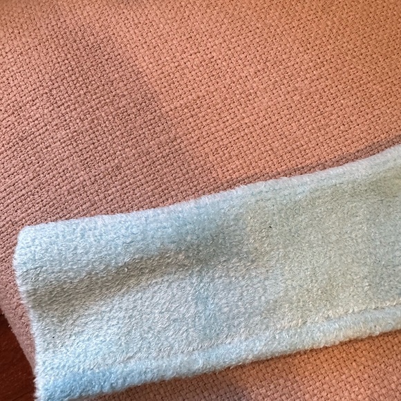 Bebe - Picture 4 of 17